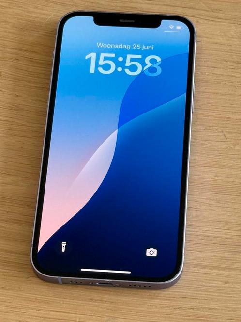 Zeer nette iPhone 12 Purple 64GB, met 100% batterijconditie!, Telecommunicatie, Mobiele telefoons | Apple iPhone, Zo goed als nieuw