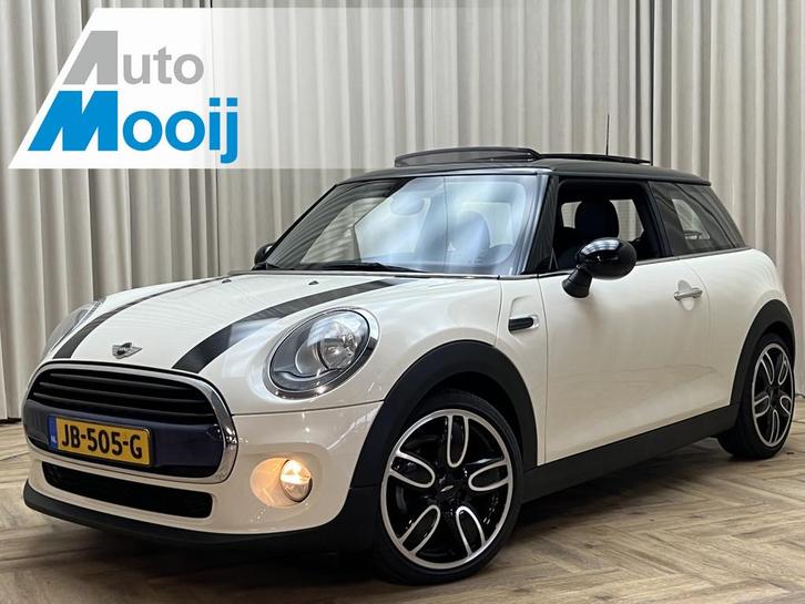 MINI Mini 1.5 Cooper Business *Panoramadak* 136pk / 18'' JCW, Auto's, Mini, Bedrijf, Te koop, Cooper, ABS, Airbags, Airconditioning