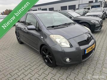 Toyota Yaris 1.8 VVTi TS zeer mooi beschikbaar voor biedingen