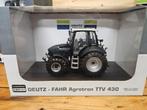 Deutz ttv 430 black edition, Hobby en Vrije tijd, Modelauto's | 1:32, Ophalen of Verzenden, Nieuw, Tractor of Landbouw, Universal Hobbies