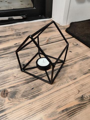 Kaars Houder Huisje - Modern Design beschikbaar voor biedingen