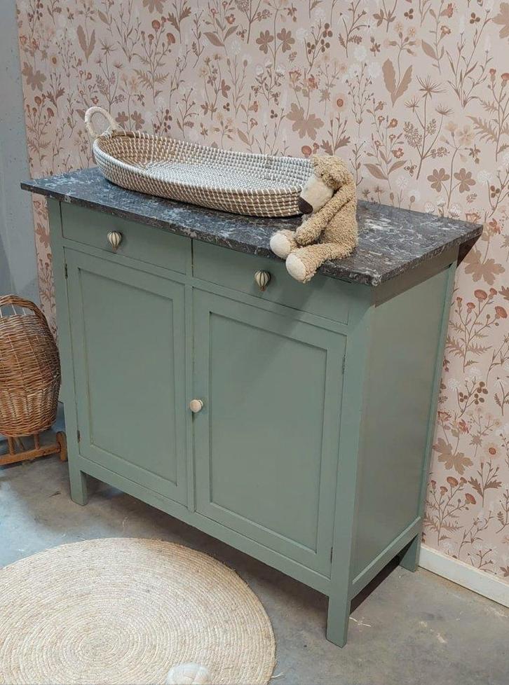 Vintage commode grijs marmer babykamer zachtgroen, Kinderen en Baby's, Kinderkamer | Commodes en Kasten, Zo goed als nieuw, Commode