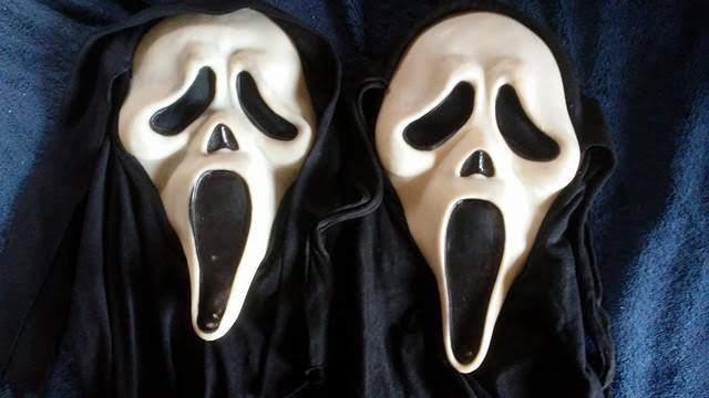 GEZOCHT Scream Ghostface masker -Fun World Eastern Unlimited, Kleding | Heren, Carnavalskleding en Feestkleding, Zo goed als nieuw