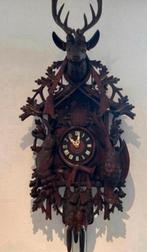 Zwarte woud koekoeksklok 150 cm, diverse uitgesneden dieren, Antiek en Kunst, Ophalen