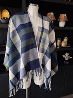 Nieuwe poncho  / omslagdoek 1 maat, Ophalen of Verzenden, Nieuw, Maat 42/44 (L), Sjaal