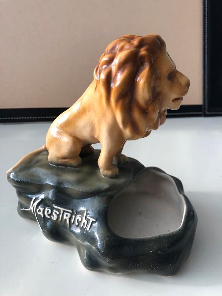 Vintage Keramieken Leeuw, 1918, Societe Ceramique Maastricht, Antiek en Kunst, Kunst | Designobjecten, Ophalen of Verzenden