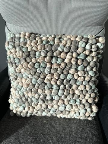 Decoratief kussen 50x50 cm beschikbaar voor biedingen