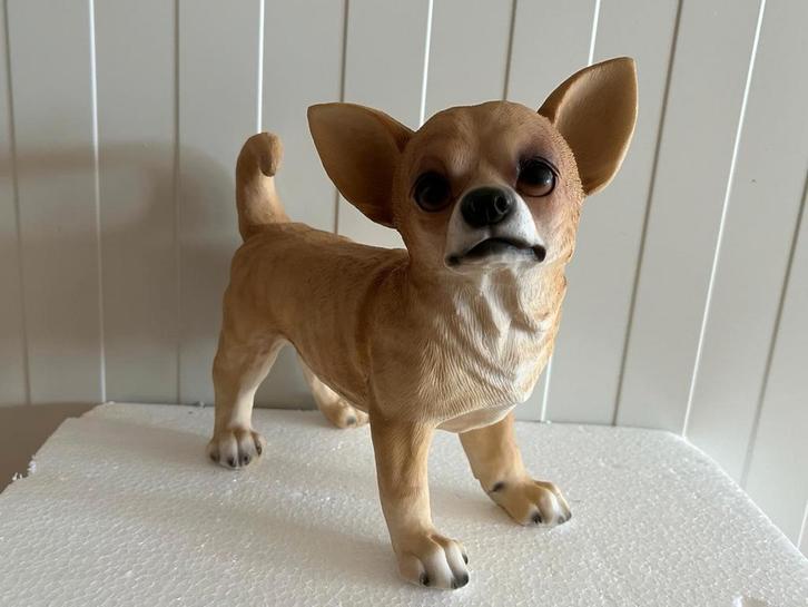 Chihuahua beeld staand nieuw, Verzamelen, Beelden en Beeldjes, Nieuw, Dier, Ophalen of Verzenden