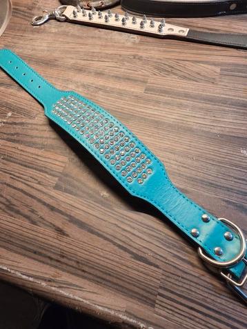 Mooi halsband  nieuw nooit gebruikt steentjes beschikbaar voor biedingen
