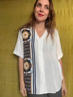 Vintage blouse, maat 40/L - wit + blauw & goud - 90's, Kleding | Dames, Blouses en Tunieken, Maat 38/40 (M), Wit, Ophalen of Verzenden