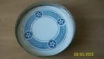 Porseleinen onderzetter met chrome rand. Diameter 17,5 cm., Ophalen of Verzenden
