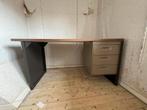 Gaaf vintage bureau!, Huis en Inrichting, Bureaus, Ophalen of Verzenden, Zo goed als nieuw, Bureau
