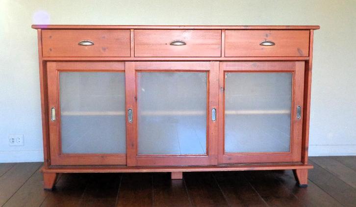 Roodbruin houten dressoir met 3 laden en schuifdeuren, Huis en Inrichting, Kasten | Dressoirs, Gebruikt, 100 tot 150 cm, 25 tot 50 cm