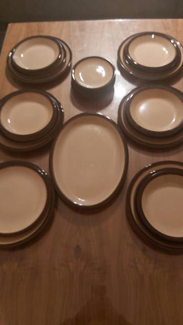 Wedgwood servies  beschikbaar voor biedingen