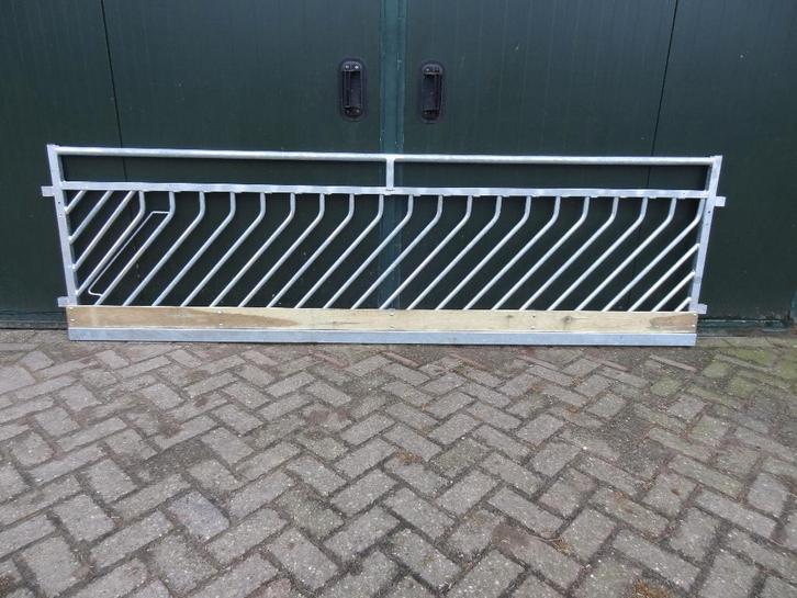 Zelfsluitende voerhekken, Dieren en Toebehoren, Schapen, Geiten en Varkens, Schaap, Vrouwelijk