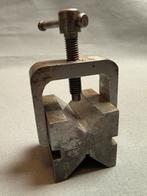 V-Blok Gehard Staal #VBlok, Antiek en Kunst, Antiek | Gereedschap en Instrumenten, Ophalen of Verzenden