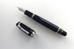 Montblanc Boheme Vulpen Platinum Black Retractable 14K (M), Ophalen of Verzenden, Zo goed als nieuw, Vulpen, Mont Blanc