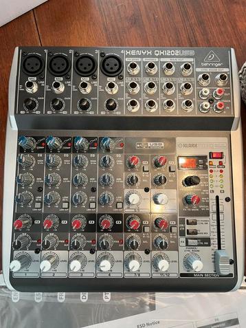 Behringer Xenyx QX1202 USB compleet in doos beschikbaar voor biedingen