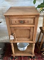 Oud grenen antiek kastje, Huis en Inrichting, Slaapkamer | Nachtkastjes, Ophalen, Zo goed als nieuw, Minder dan 45 cm, 70 cm of meer