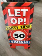 Feestartikelen 50 jaar Sara - Compleet pakket!, Ophalen, Zo goed als nieuw, Feestartikel, Abraham of Sarah