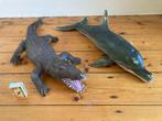 Grote gevaarlijke krokodil & lieve dolfijn rubber speelgoed, Ophalen of Verzenden, Gebruikt, Jongen of Meisje