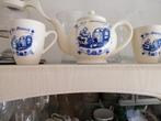 Theepot met 2 mokken kopjes nieuw alleen voor sier gestaan, Ophalen of Verzenden, Nieuw