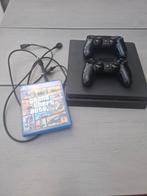 PS4 Slim 500GB + 2 Controllers + GTA 5, Ophalen, Met 2 controllers, Zo goed als nieuw, Slim