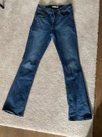 Levi’s Bootcut dames spijkerbroek, Blauw, Ophalen of Verzenden, Zo goed als nieuw, W30 - W32 (confectie 38/40)