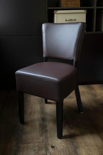 Set van 2 vintage retro eetkamerstoelen beschikbaar voor biedingen