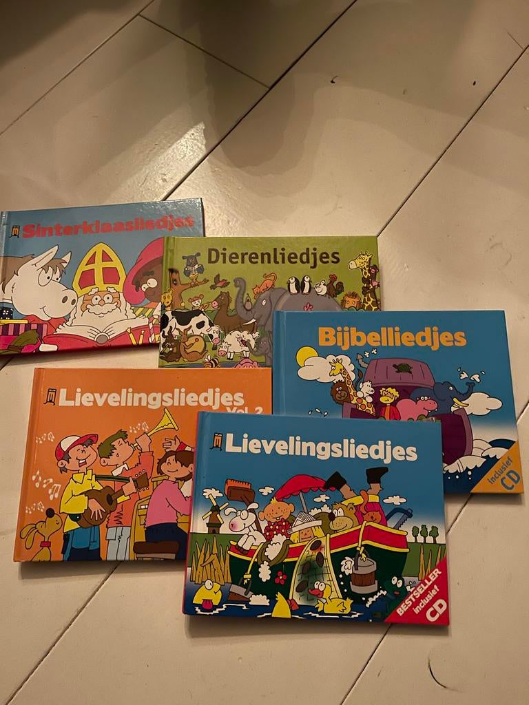 5 Liedjesboeken met CD - liedjes van vroeger, Ophalen of Verzenden, Zo goed als nieuw, 2 tot 3 jaar