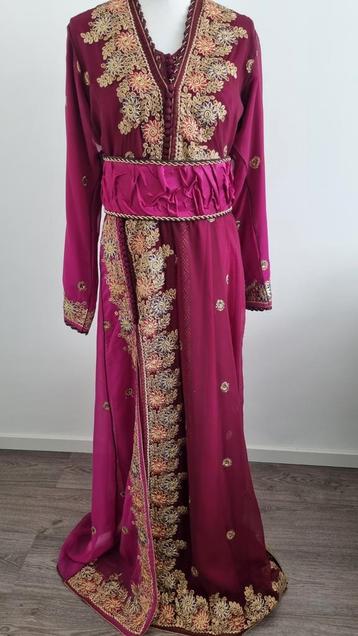 Prachtige caftan/takshita handmade Marokkaanse jurk te koop! beschikbaar voor biedingen