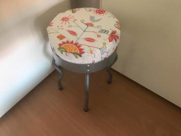 IKEA Krukje met Bloemenmotief beschikbaar voor biedingen
