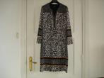 K design jurk maat L met print, Ophalen, Nieuw, Knielengte