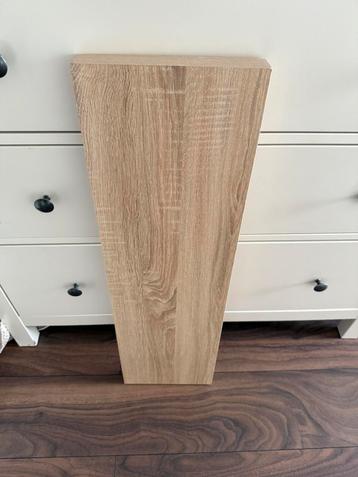 wandplank 2 x van hetzelfde beschikbaar voor biedingen