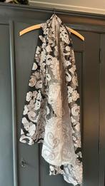 Feestelijk doorzichtige stola, Ophalen of Verzenden, Zo goed als nieuw