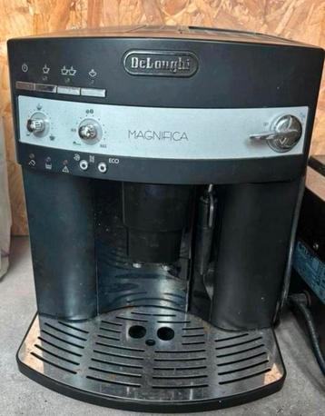 DeLonghi Magnifica Koffiemachine-bonen beschikbaar voor biedingen