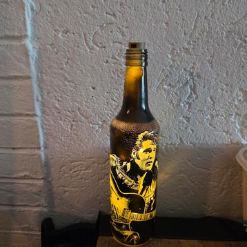 Elvis presley fles met lichtje beschikbaar voor biedingen