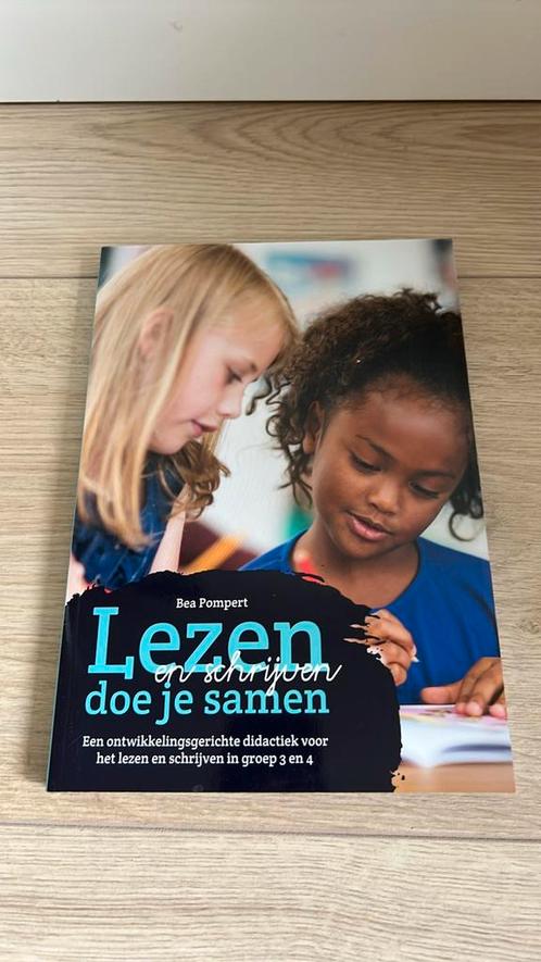 Bea Pompert - Lezen en schrijven doe je samen, Boeken, Schoolboeken, Zo goed als nieuw, Nederlands, Overige niveaus, Ophalen of Verzenden