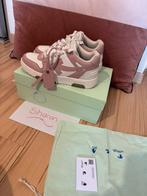 Off-White sneakers, Ophalen of Verzenden, Roze, Off white, Sneakers of Gympen