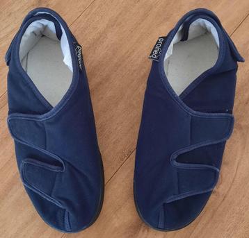 Promed Sanisoft sloffen/schoenen maat 38 z.g.a.n. beschikbaar voor biedingen