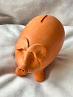 La Nava Agost rode klei spaarvarken, Gebruikt, Steen, Aardewerk of Keramiek, Onbekend, Ophalen of Verzenden