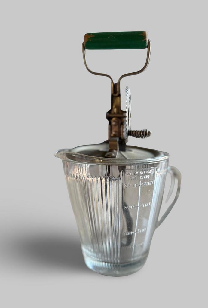 Vintage Skyline slagroomklopper met glazen kom - jaren 30, Antiek en Kunst, Antiek | Keukenbenodigdheden, Ophalen of Verzenden
