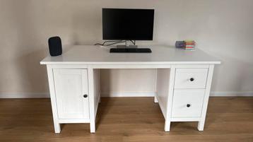 IKEA Hemnes bureau, wit gebeitst, 155x65 cm beschikbaar voor biedingen