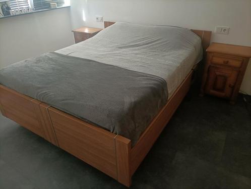Seniorenbed 2 pers. elektr. verstelbaar, Huis en Inrichting, Slaapkamer | Bedden, Zo goed als nieuw, Tweepersoons, 160 cm, 200 cm