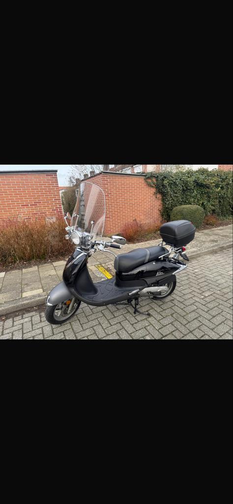 Sym allo, Fietsen en Brommers, Scooters | Yamaha, Gebruikt, Overige modellen, Maximaal 25 km/u, Benzine, Ophalen