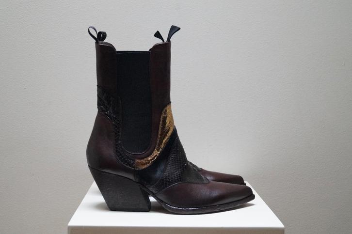 *NIEUW* ELENA IACHI Laarzen Maat 38.5, Kleding | Dames, Schoenen, Nieuw, Lage of Enkellaarzen, Overige kleuren, Verzenden