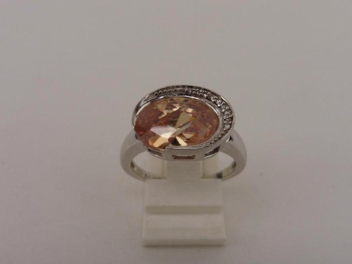 Zilveren damesring met zirkonia                          Z35, Sieraden, Tassen en Uiterlijk, Ringen, Gebruikt, Dame, 18 tot 19