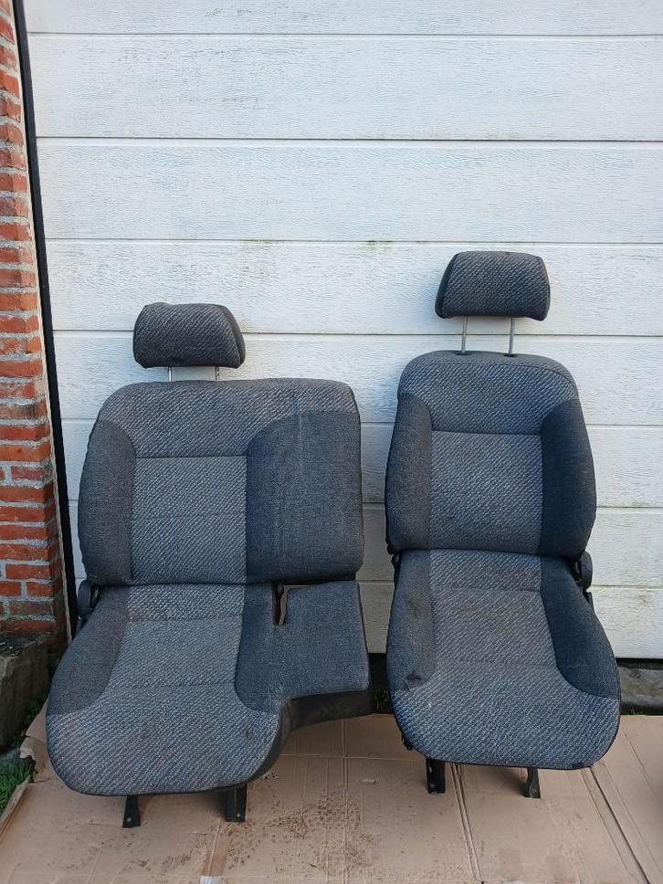Voorstoelen Nissan King Cab set links en rechts, Auto-onderdelen, Interieur en Bekleding, Nissan, Gebruikt, Ophalen
