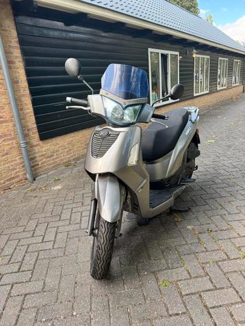 Kymco People S beschikbaar voor biedingen