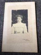 Kabinetfoto, Vrouw, J. Braakman, Noordwijk, Antieke foto, Ophalen of Verzenden, Voor 1940, Gebruikt, Foto